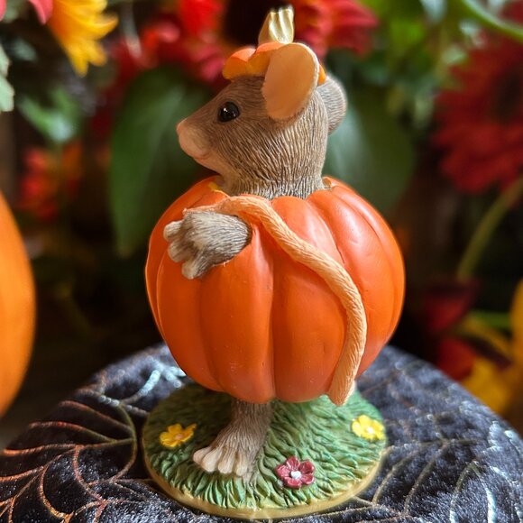 Charming Tails HALLOWEEN “Maxine’s Pumpkin Costume” (87/430) - Picture 7 of 9